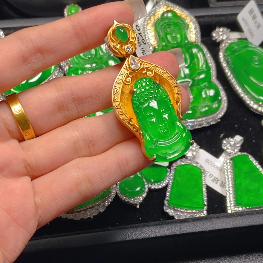 翡翠未镶嵌吊坠(不含链)