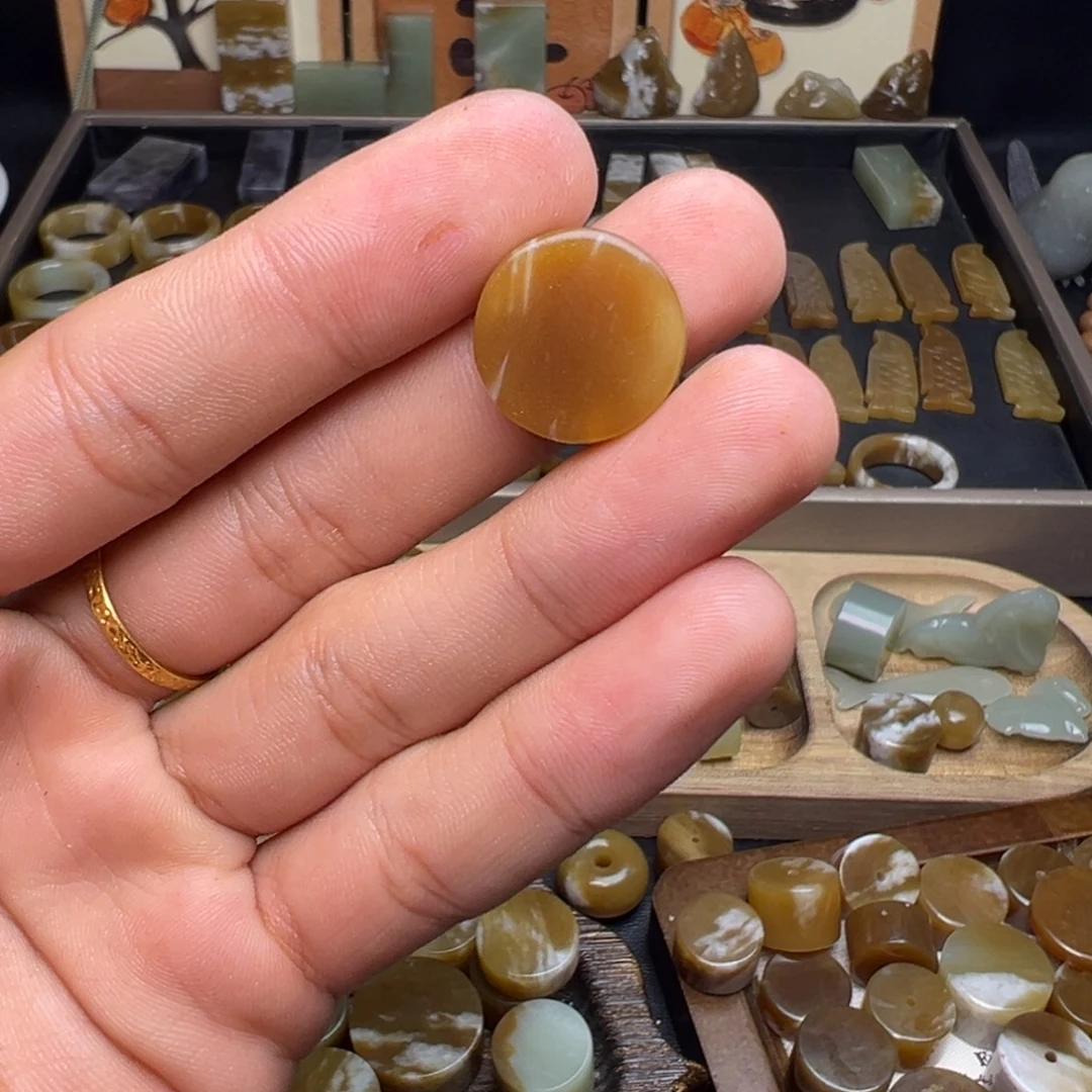 和田玉（糖玉）未镶嵌珠宝奇石下播福利