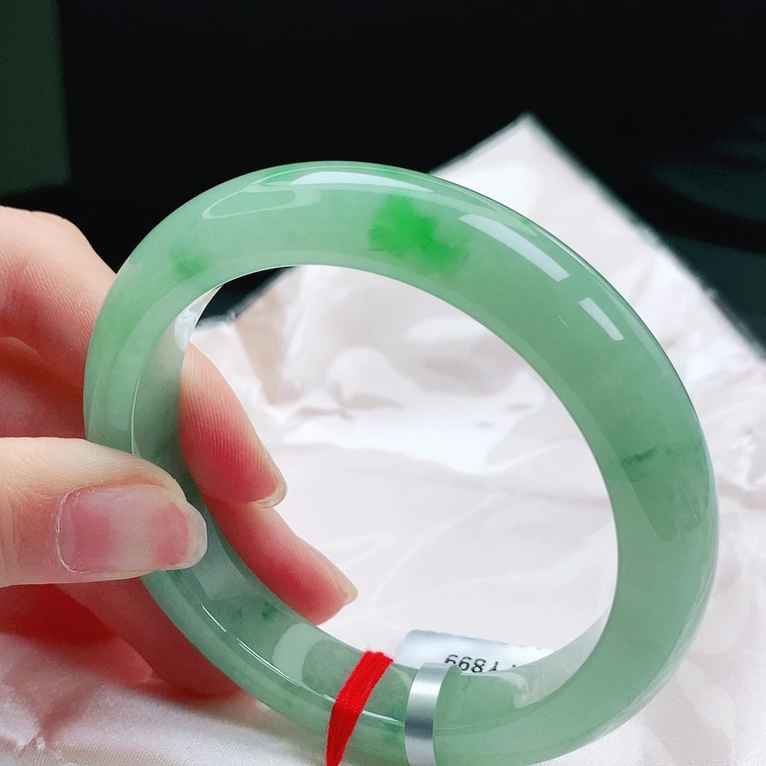 翡翠手镯未镶嵌缅甸天然a货翡翠手镯