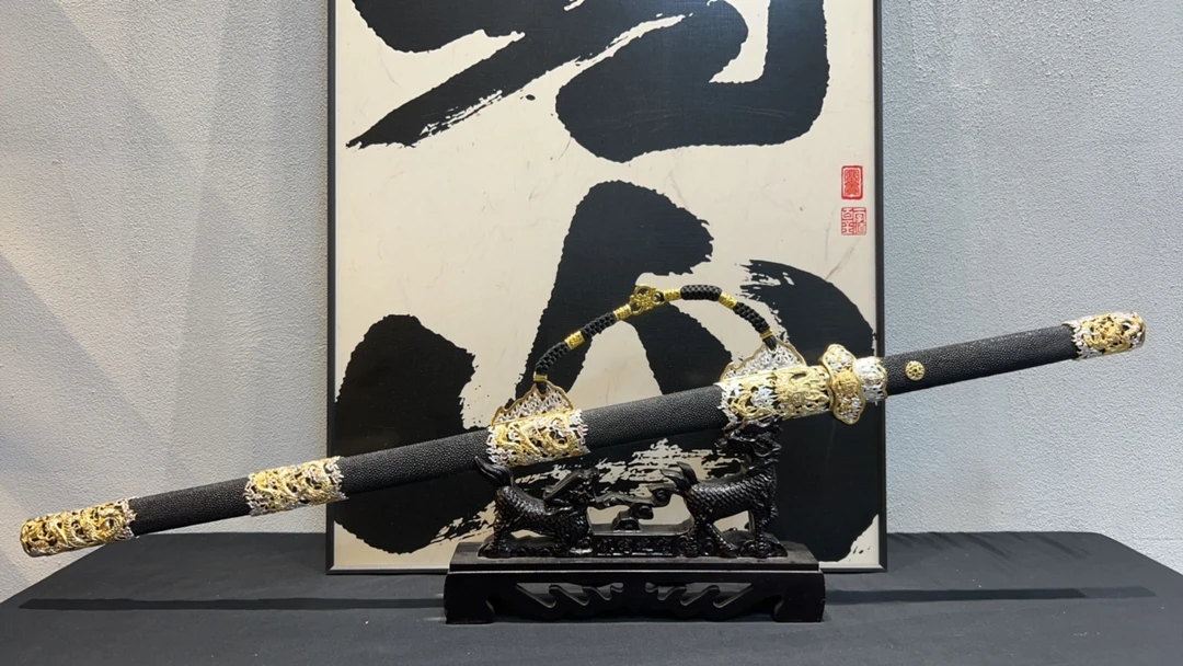 祥龙唐剑-鱼皮鎏金银毛铁草钢三枚合夹钢-未开刃