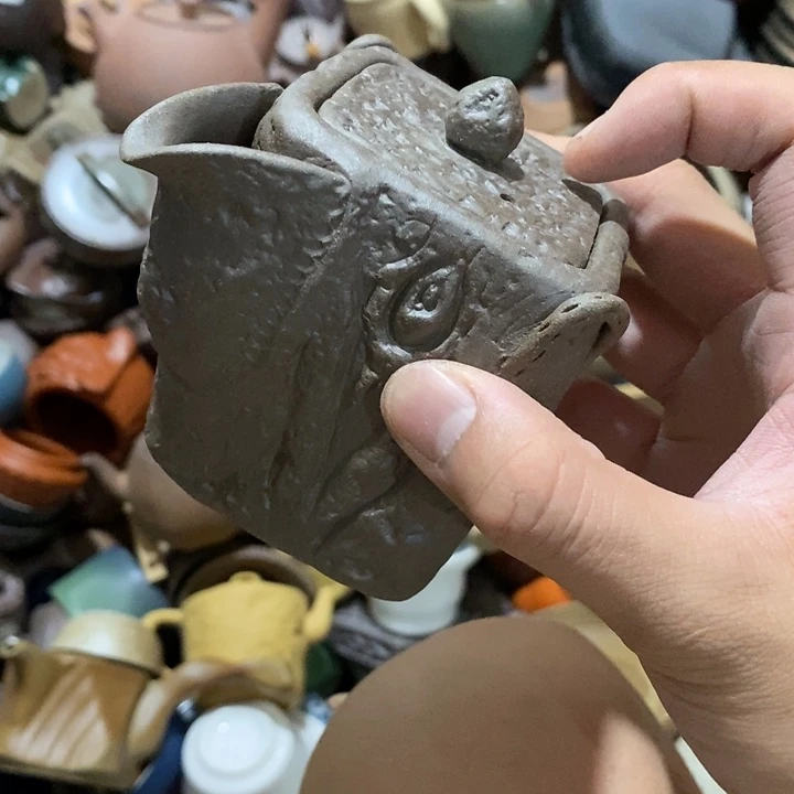 瓷片他用一次也没有意义？荷花