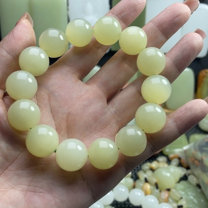 胖***吉新疆昆仑山料手串