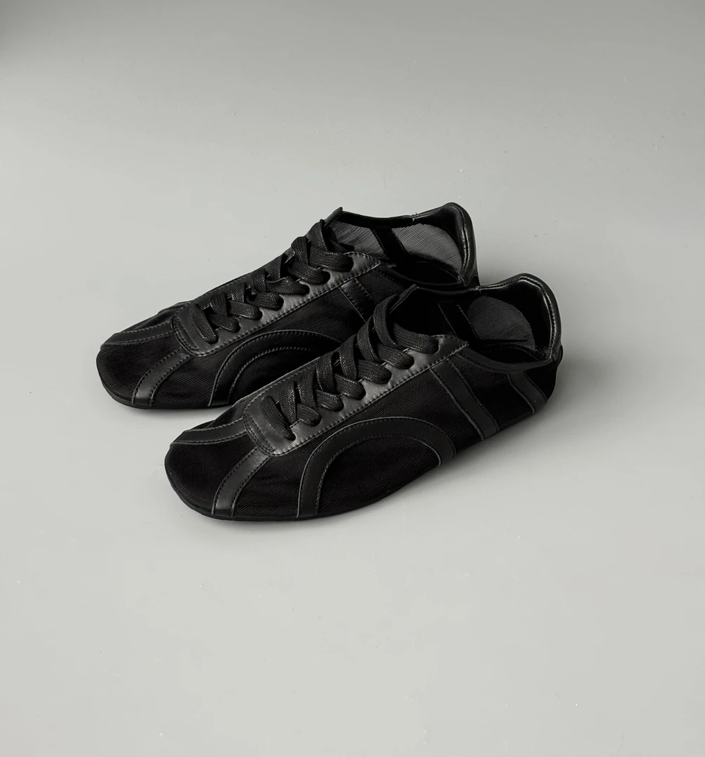 T*Ot欧美风性感风时尚休闲鞋时尚女鞋平跟系带网沙休闲鞋