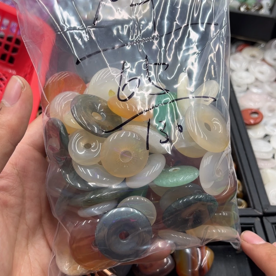 董***峰玛瑙/玉髓合金颈饰