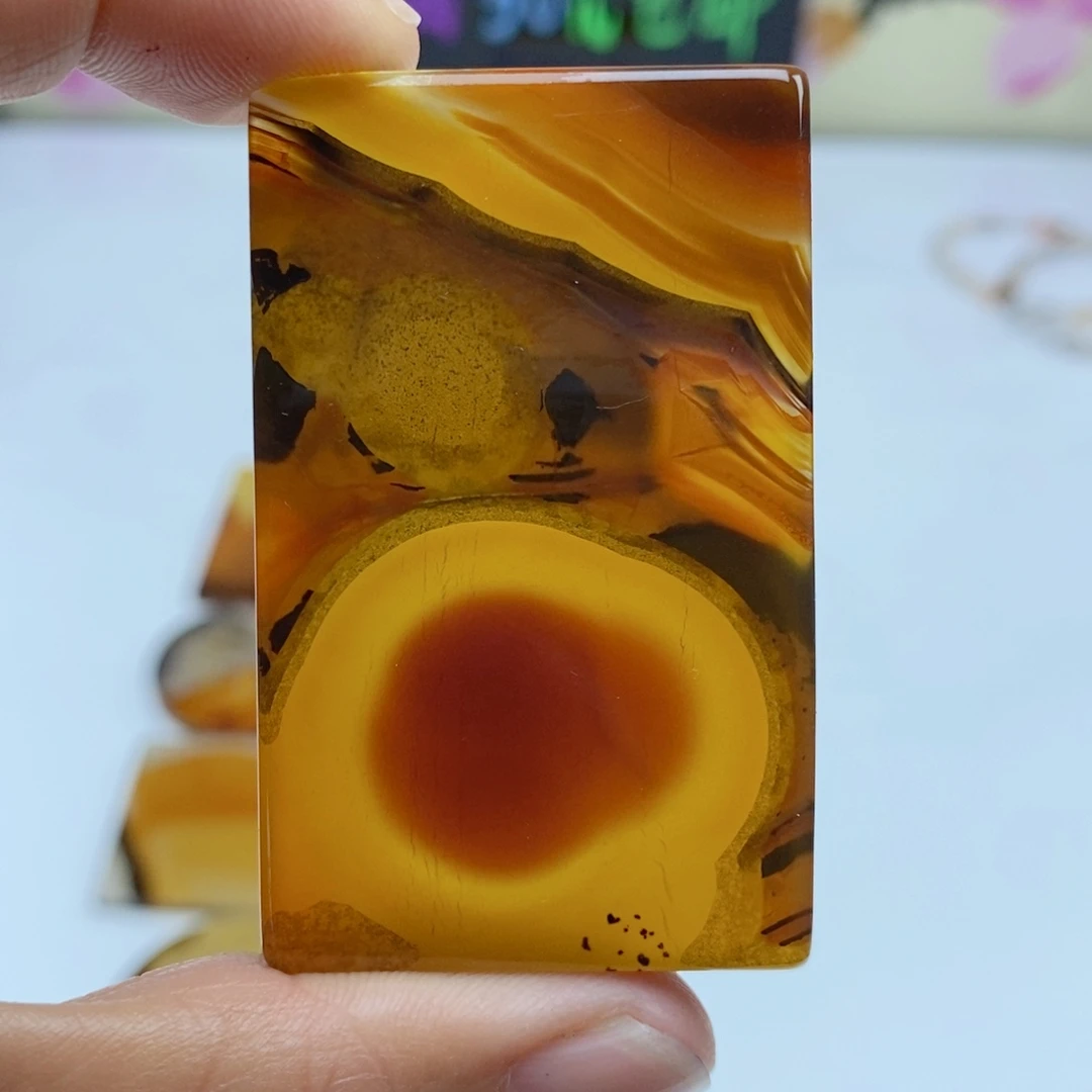 玛瑙/玉髓未镶嵌珠宝半成品