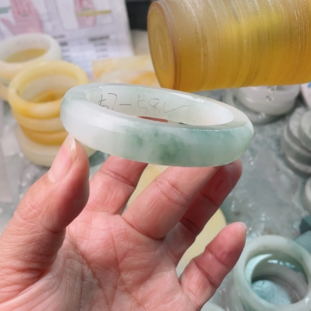 *****定制石英质玉（天山翠）
