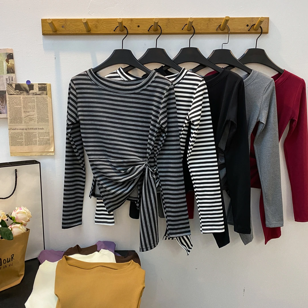 【6-8运补】韩系下摆修身不规则开叉收腰设计感气质显瘦百搭斜肩T