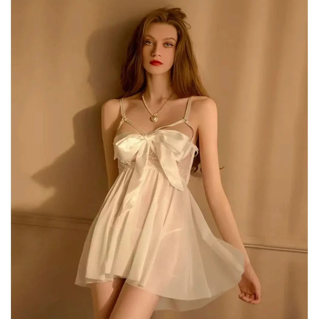 -【解开礼物】纯色纯欲风吊带蕾丝系带短款网纱性感露背睡裙女