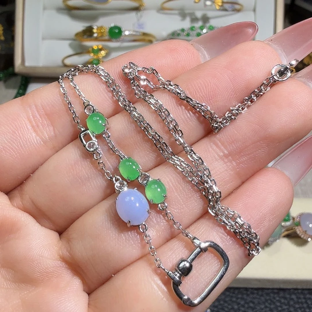 翡翠18K金镶嵌毛衣链翡翠