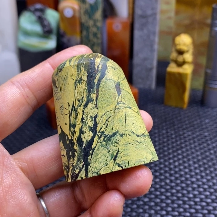 江西石H**g青田石印章石