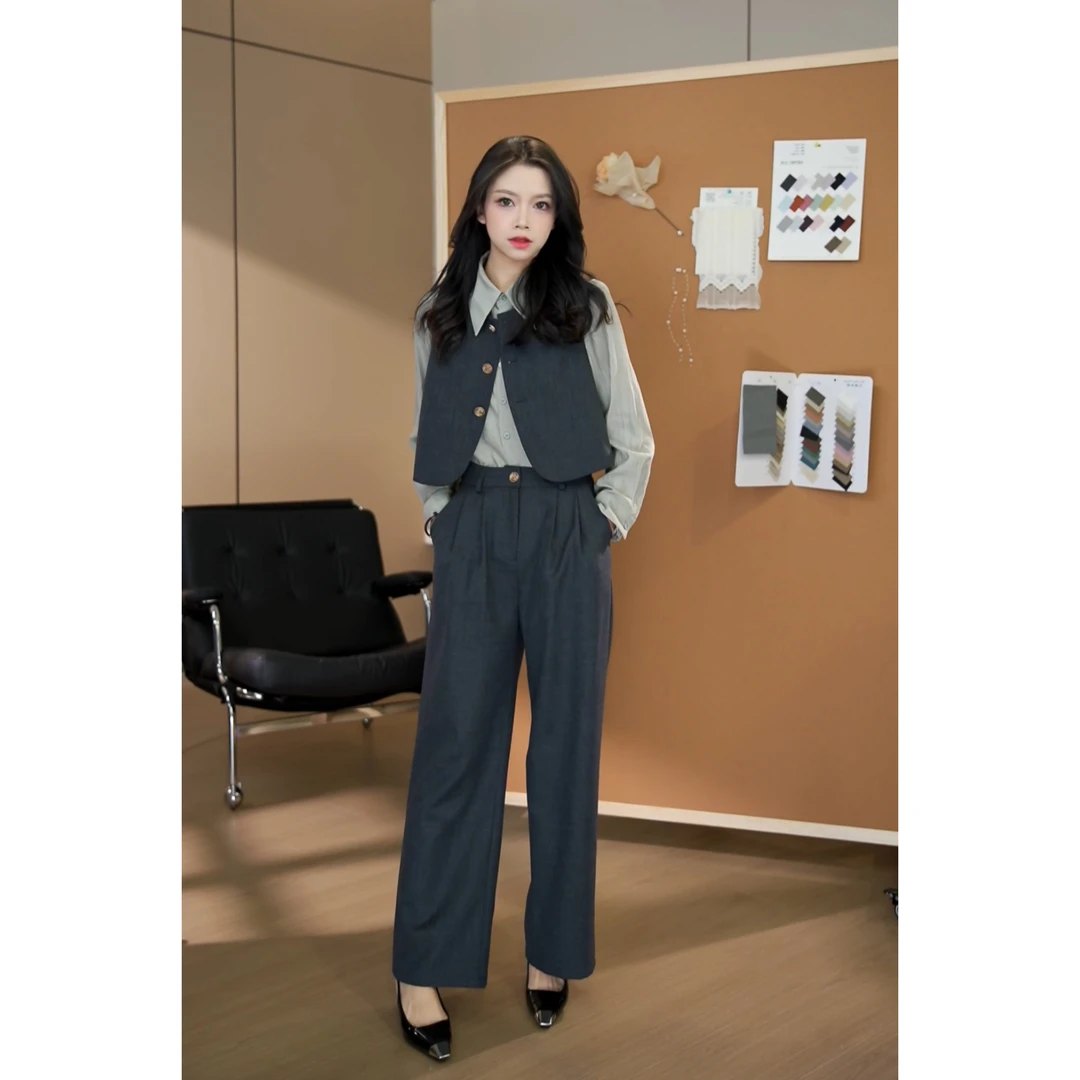 【小蓝严选】初春休闲小众宽松减龄显瘦裤子+马甲+衬衫套装-8131