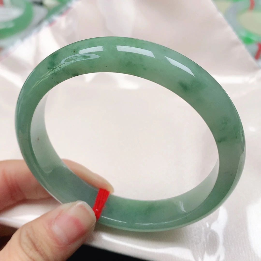 翡翠手镯未镶嵌天然翡翠手镯57