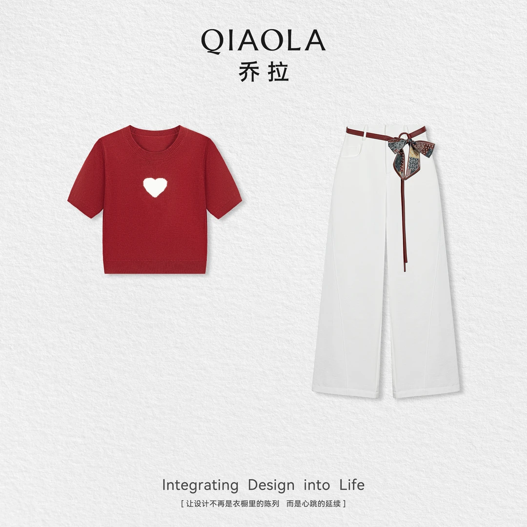QIAOLA/乔拉【深情爱吻】秋夏季新款圆领正肩毛织上衣时尚套装预售