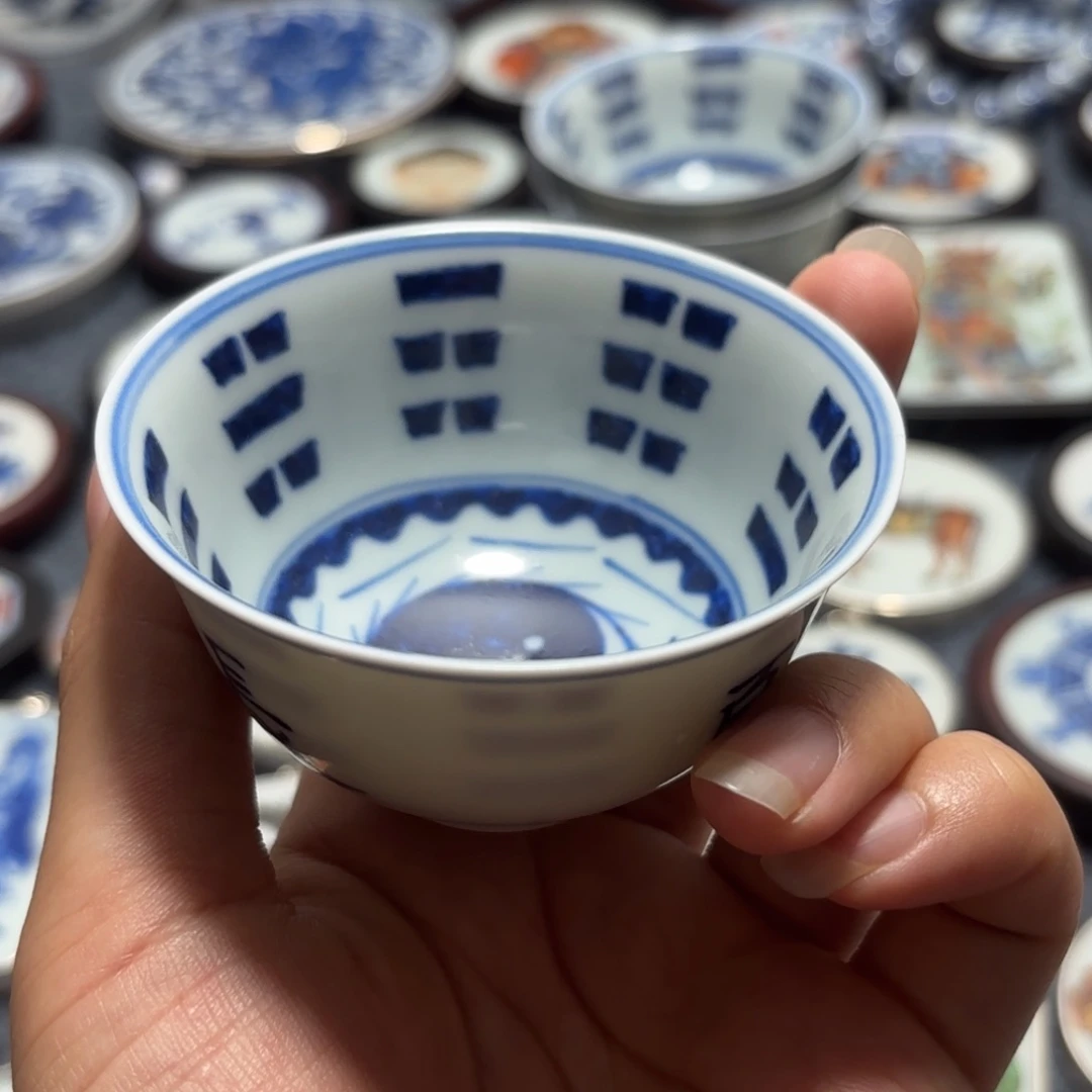 瓷片八卦杯子一个