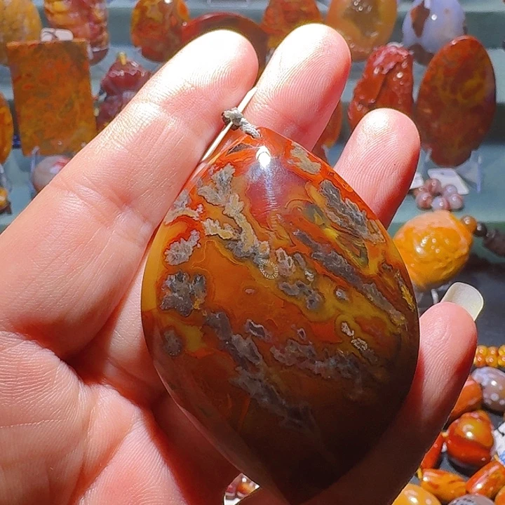 玛瑙/玉髓未镶嵌珠宝半成品