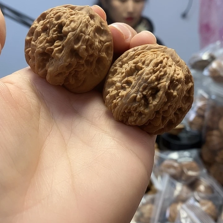 把件文玩核桃41.5霞云岭