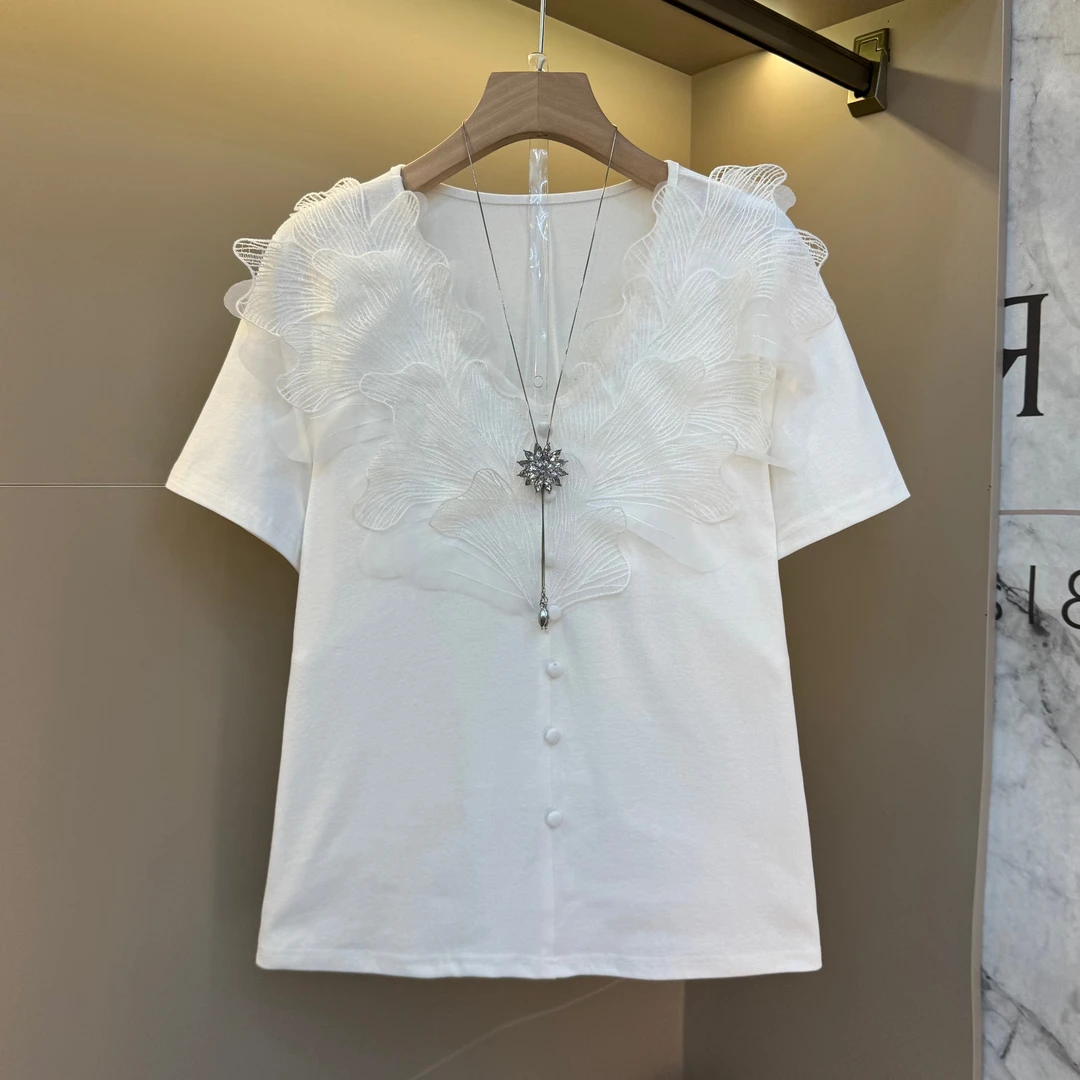 2025年夏季新款法式V领拼接蕾丝短袖T恤女装气质重工显瘦上衣8168
