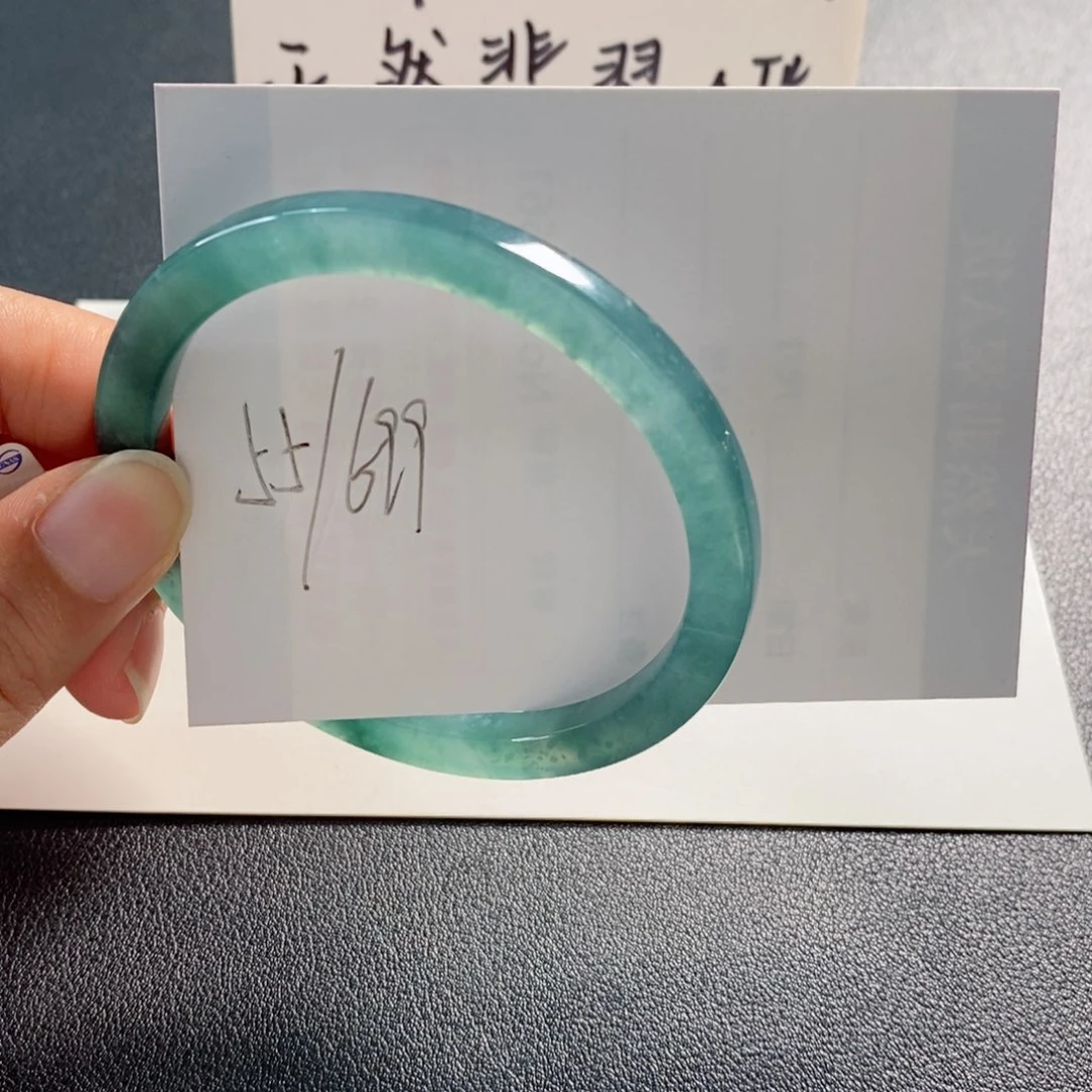 未镶嵌手镯翡翠天然翡翠