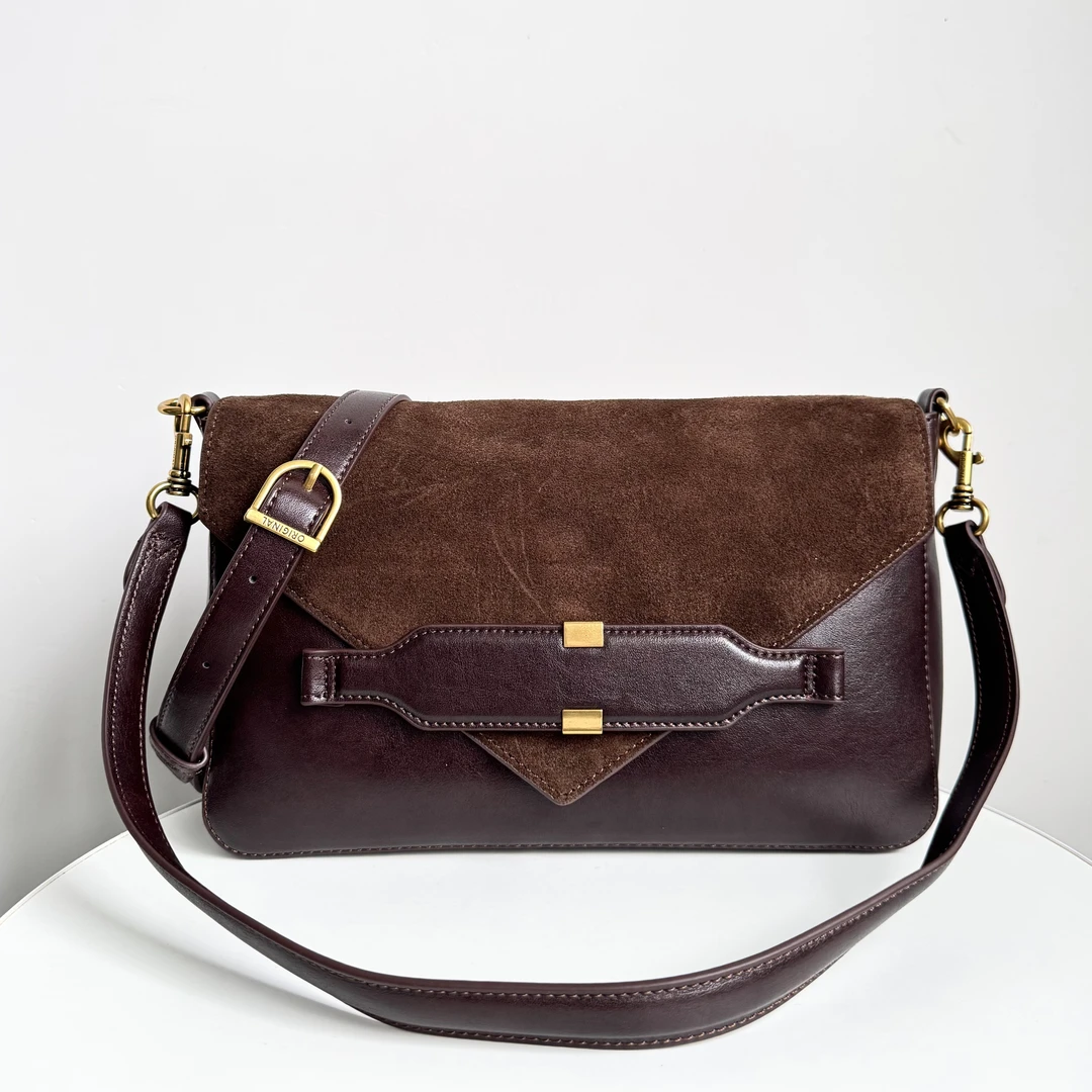 秋冬新款复古巧克力色单肩斜挎小方包