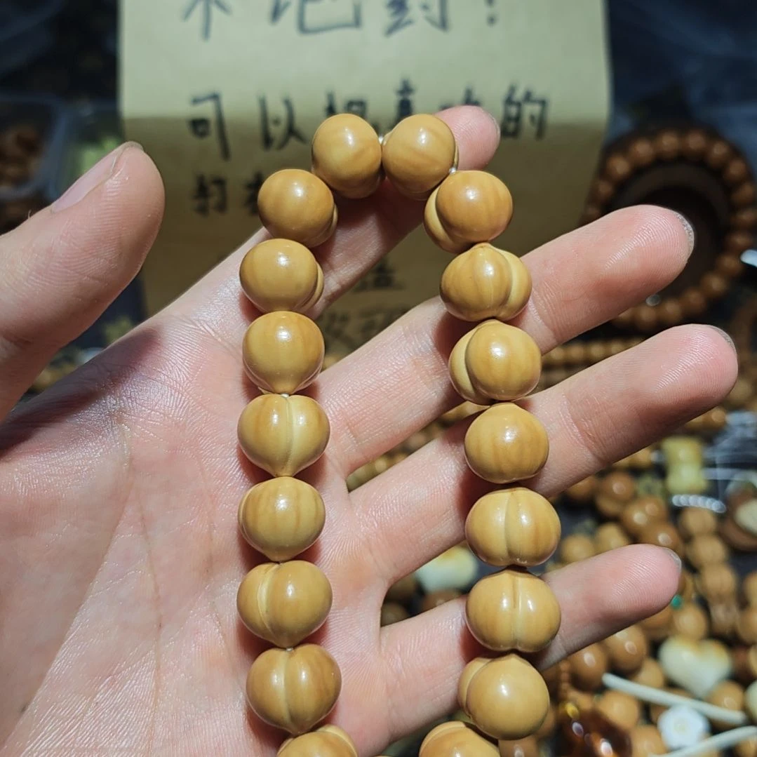 七***安吊坠猴头核桃全品无暇柯基16屁桃