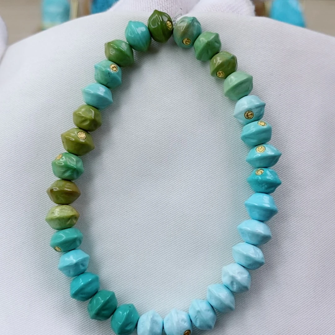 未镶嵌绿松石珠宝奇石