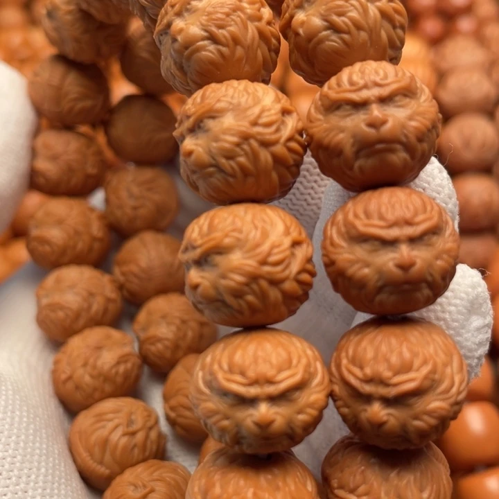 猴头核桃吊坠杨*哥斗战胜佛