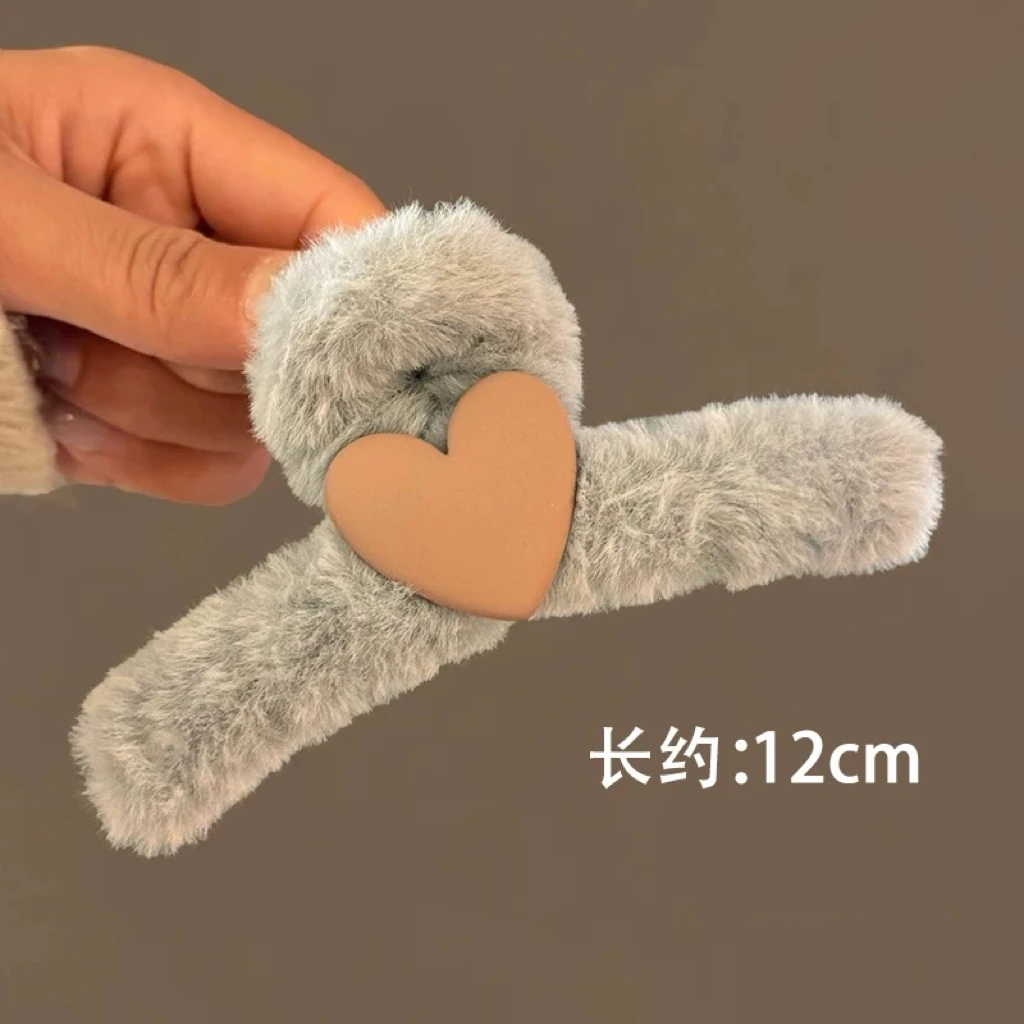 韩国高级感爱心抓夹秋冬新款毛绒发抓后脑勺盘发头饰鲨鱼夹4179
