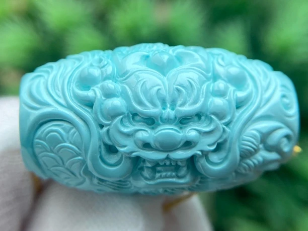 原矿绿松石全品精工雕刻大龙桶珠吊坠锁骨珠