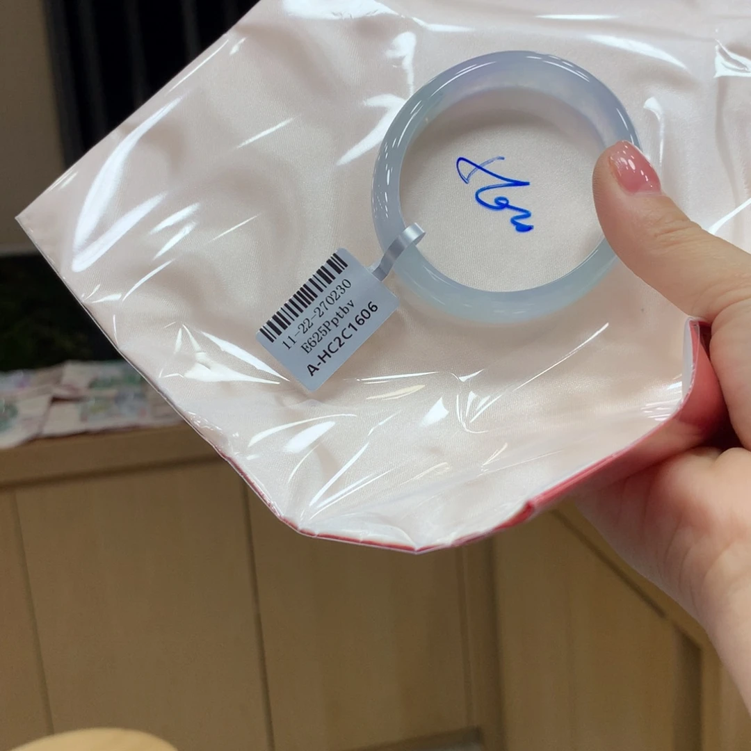 未镶嵌手镯翡翠不退不换