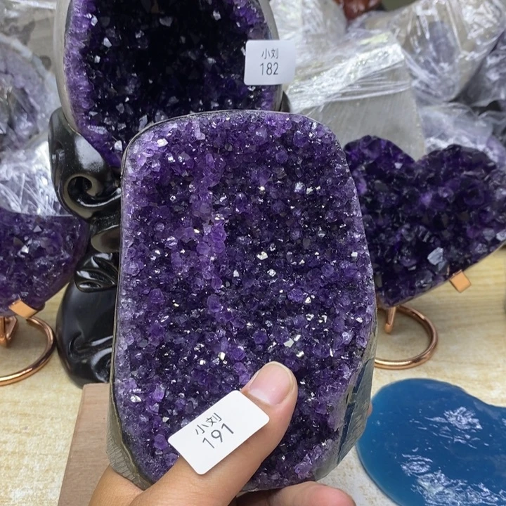 未镶嵌紫晶大型摆件（非配饰）