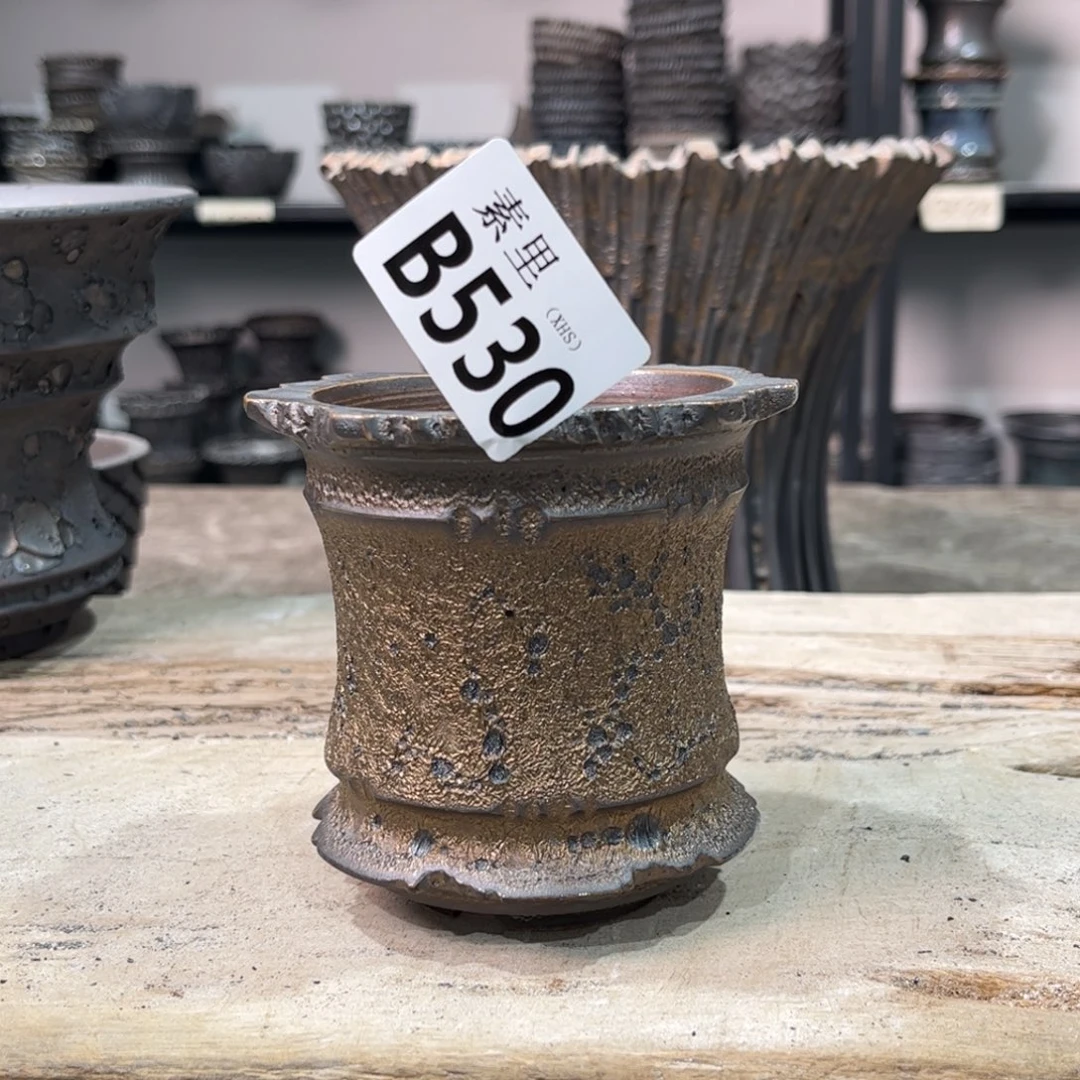 我****陶内口7.5高9.5瑕疵