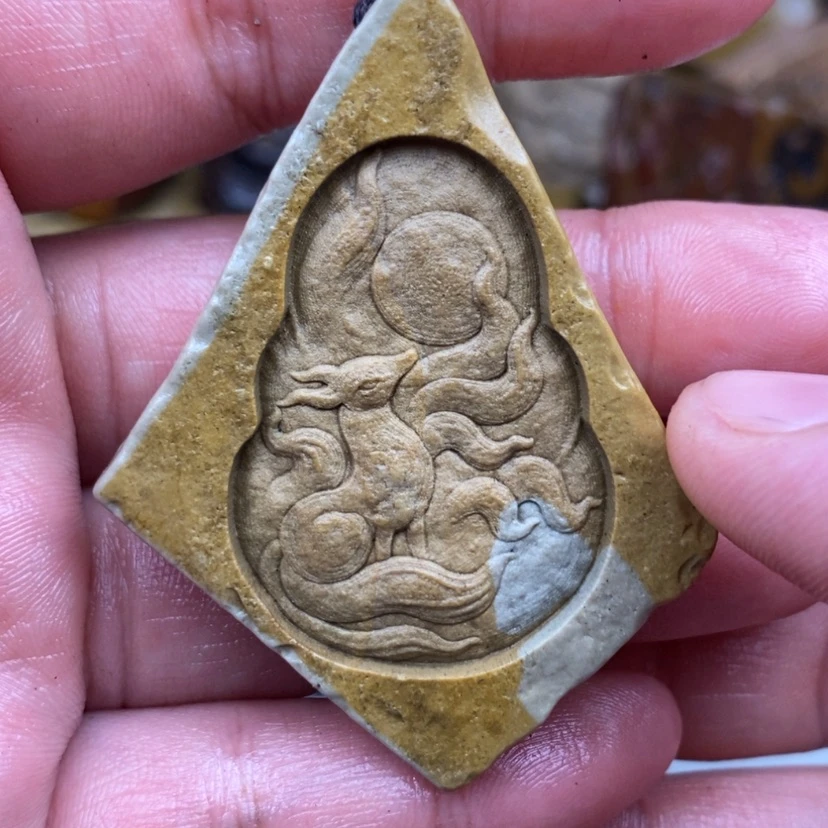 【闪购商品】原石雕刻手把件脖挂件