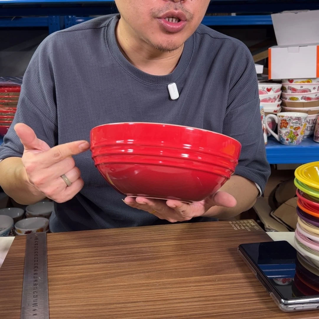 陶瓷红色大汤碗大汤碗