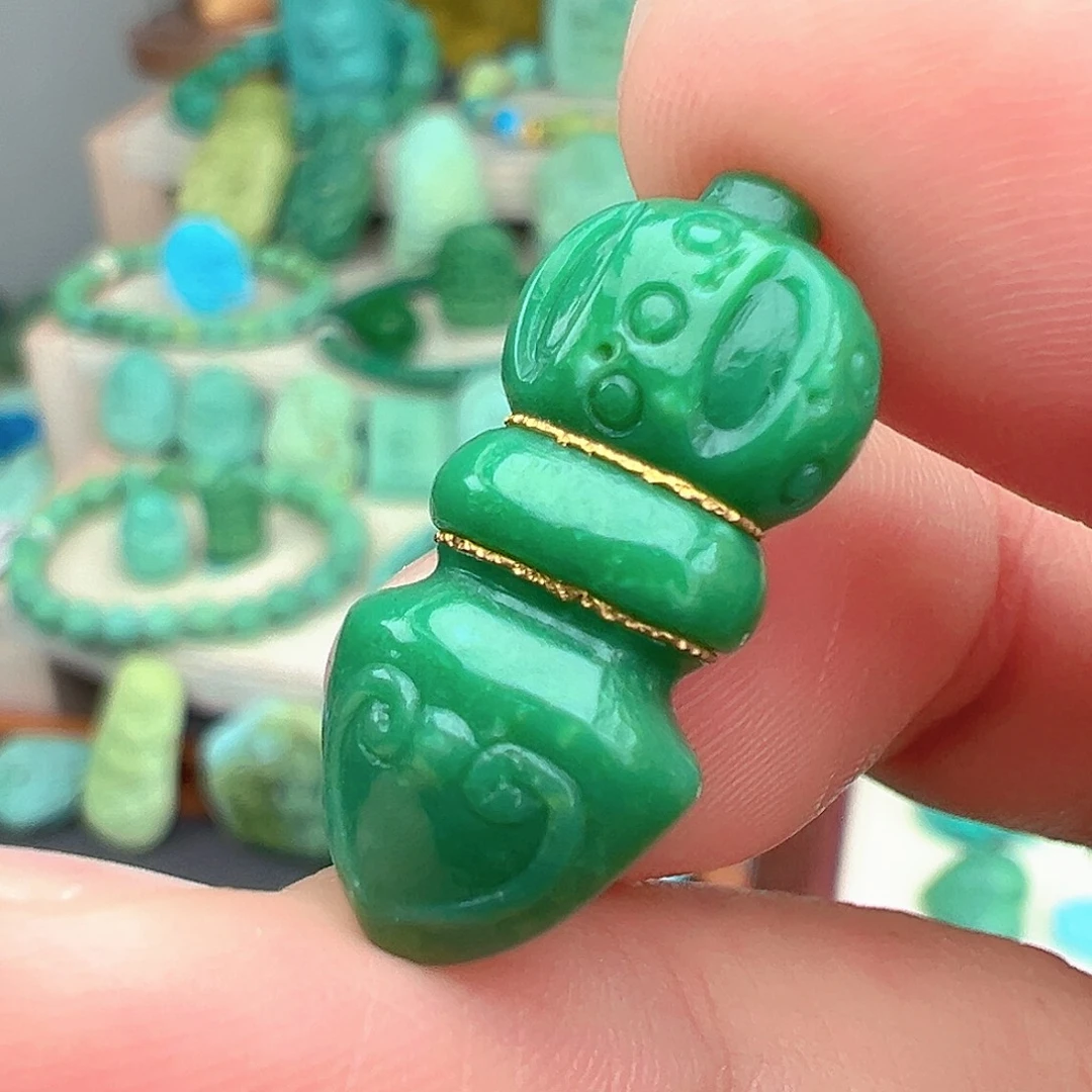 绿松石未镶嵌主播万珍