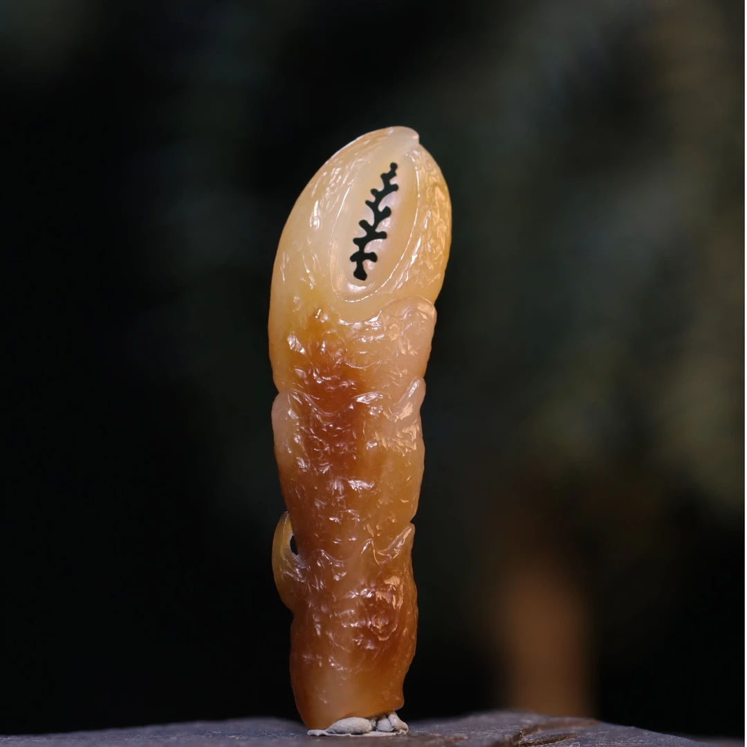 和田玉糖料有钱吊坠