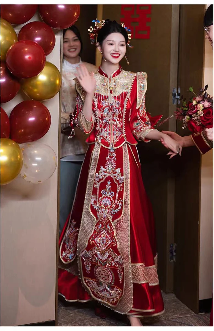 汉服元素秀禾服2025年新款礼服新娘嫁衣中式凤冠霞帔出门服敬酒服