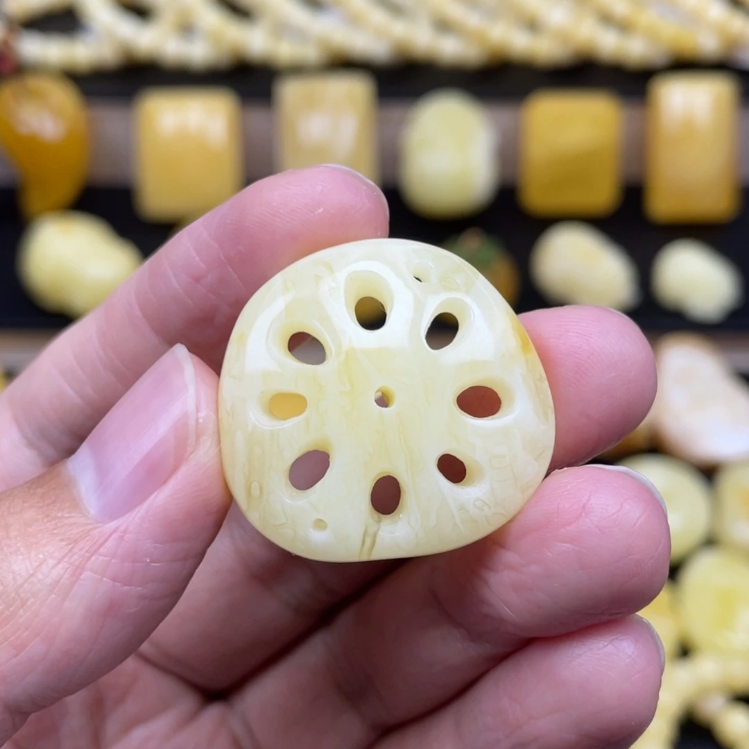 琥珀未镶嵌裸石琥珀蜜蜡