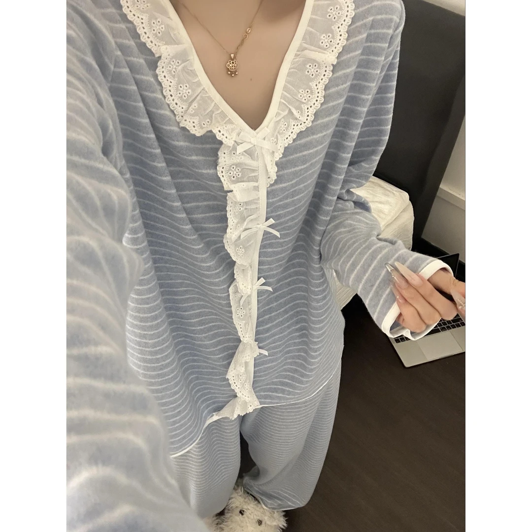 秋冬季新款蕾丝大码休闲长袖睡衣女韩系条纹拼接长裤家居服两件套