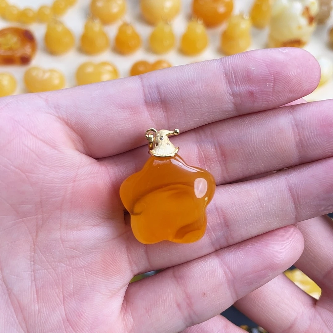 琥珀未镶嵌珠宝奇石