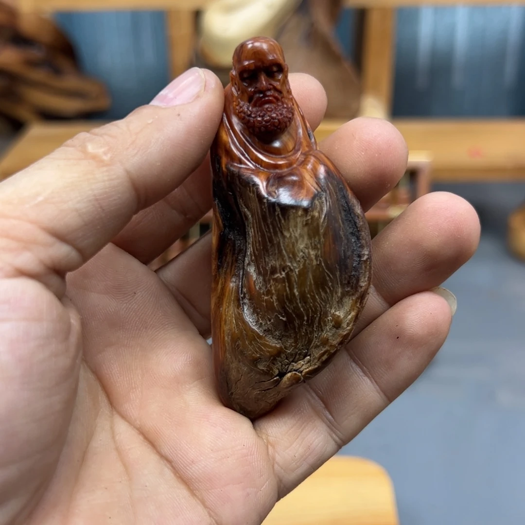 海***川木崖柏木摆件手把件