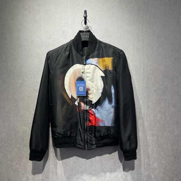 全新未使用 Givenchy/纪梵希 拼色图案棒球服/xs码/DY200222