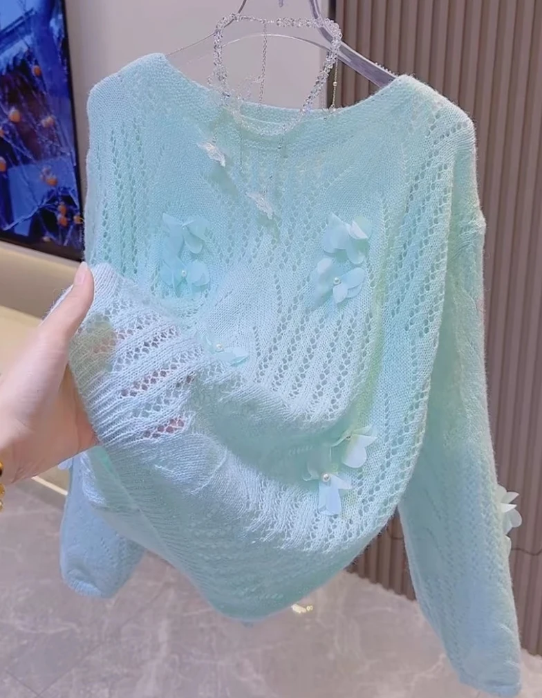 向袖子花瓣甜美立体花朵钉珠镂空针织衫春秋镂空衫
