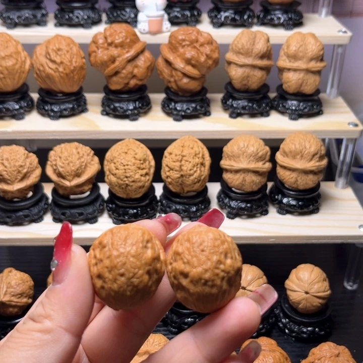 文玩核桃吊坠21w蛇皮球31尺