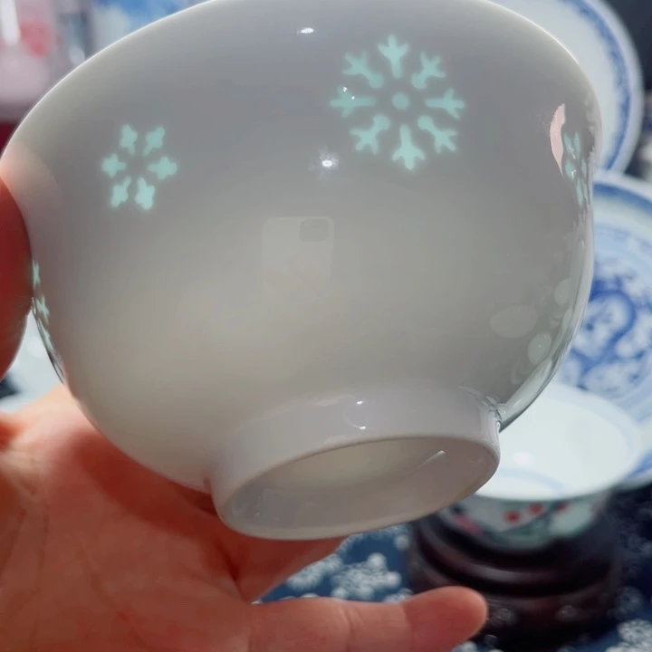 青花玲珑5寸饭碗雪花雕刻