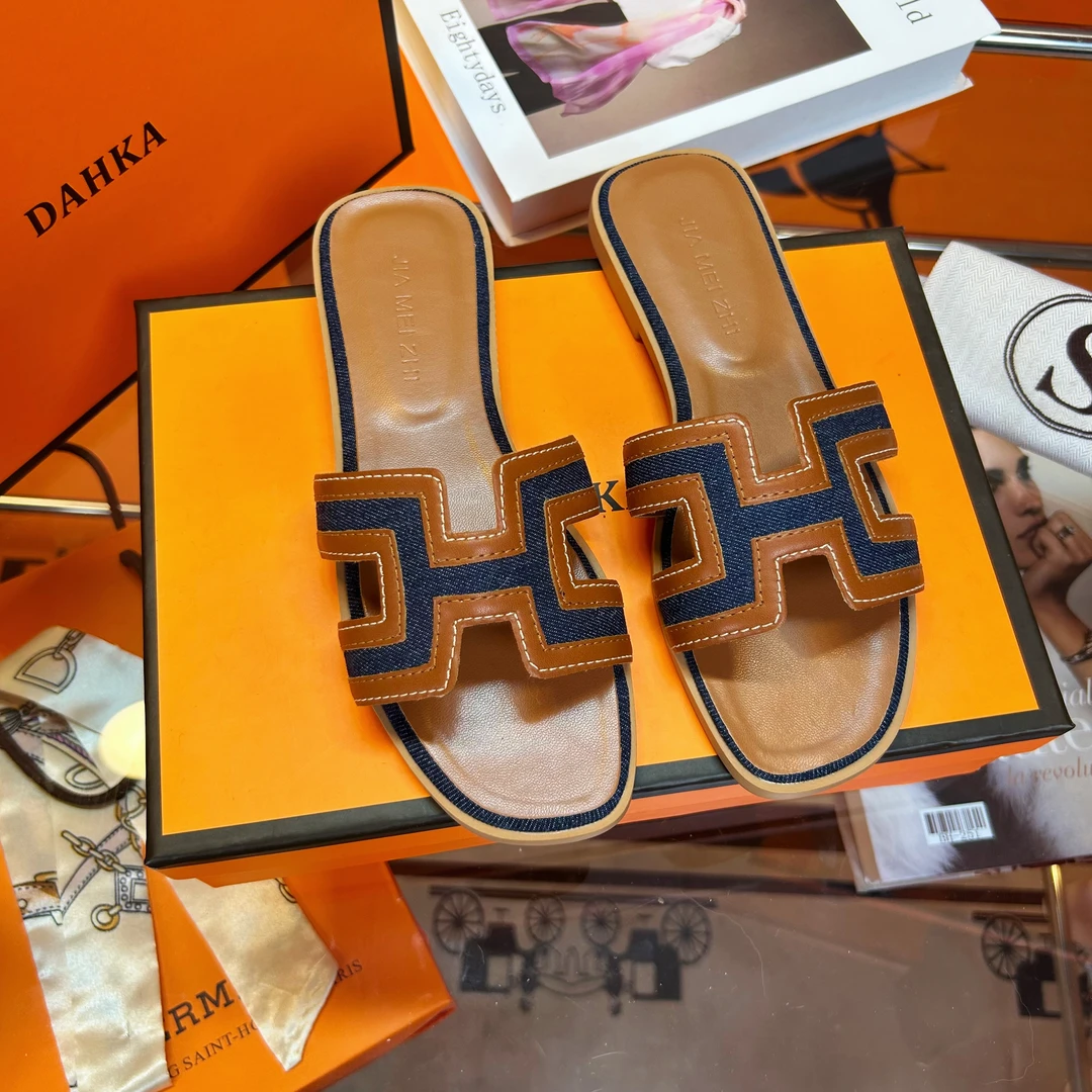 25年牛皮拼接新款拖鞋夏外穿时尚平底真皮沙滩网红仙女风凉拖鞋