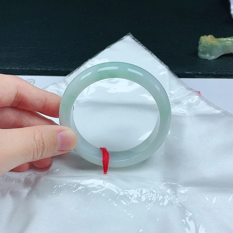 【闪购商品】翡翠手镯未镶嵌天然翡翠手镯