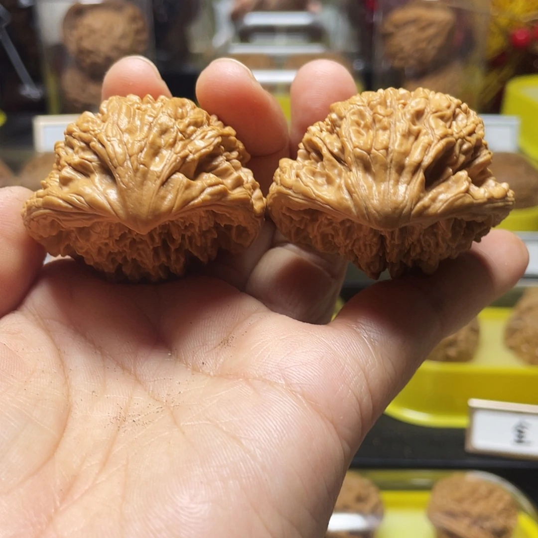 文玩核桃吊坠蛇头46全品