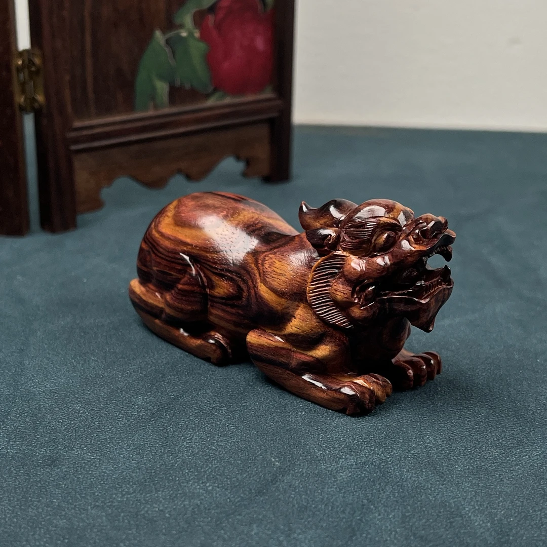 海南黄花梨貔貅摆件纹理大气漂亮手工雕刻立体饱满文玩摆件送礼