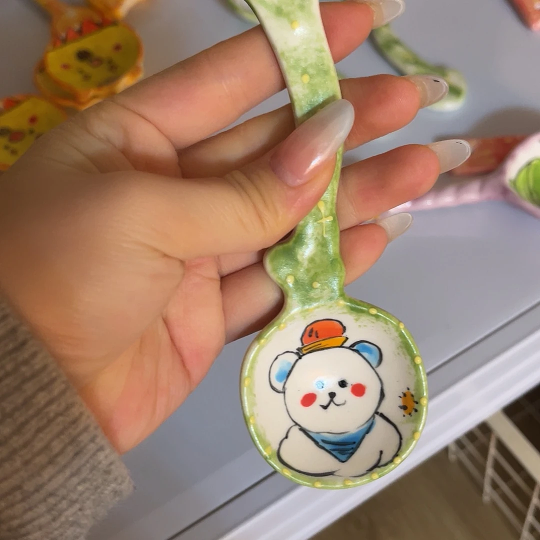 景德镇陶瓷可爱手绘杯