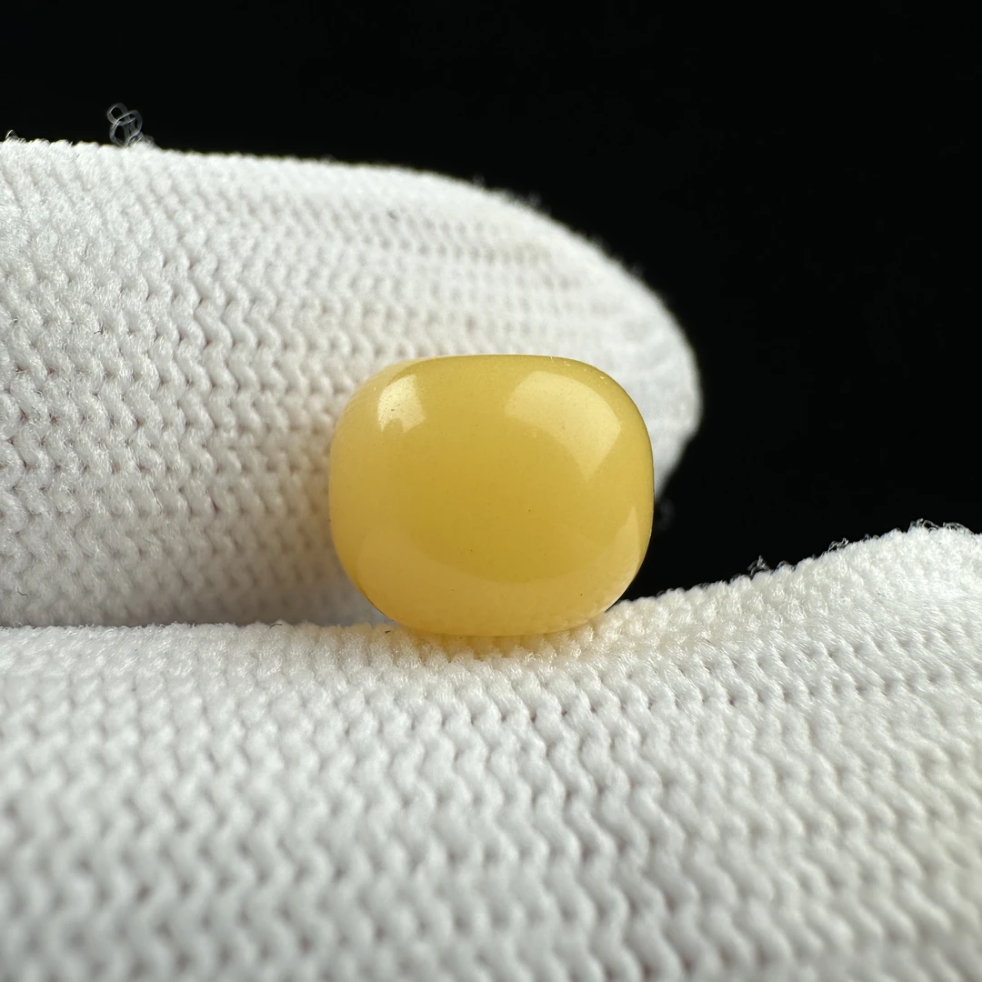 D1173天然原矿蜜蜡微瑕墩子10*8.3mm支持复检假一罚十